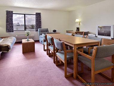 Super 8 By Wyndham Fond Du Lac Oda fotoğraf
